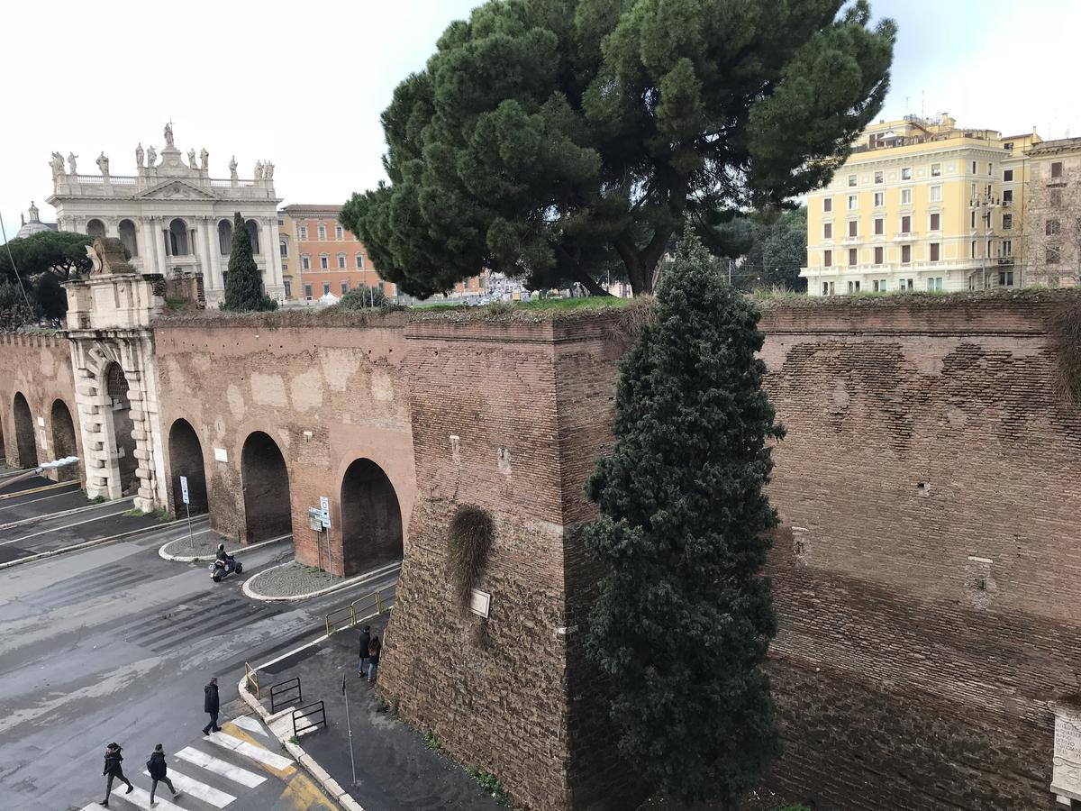 Serventi Longhi Rooms Rome Exterior photo
