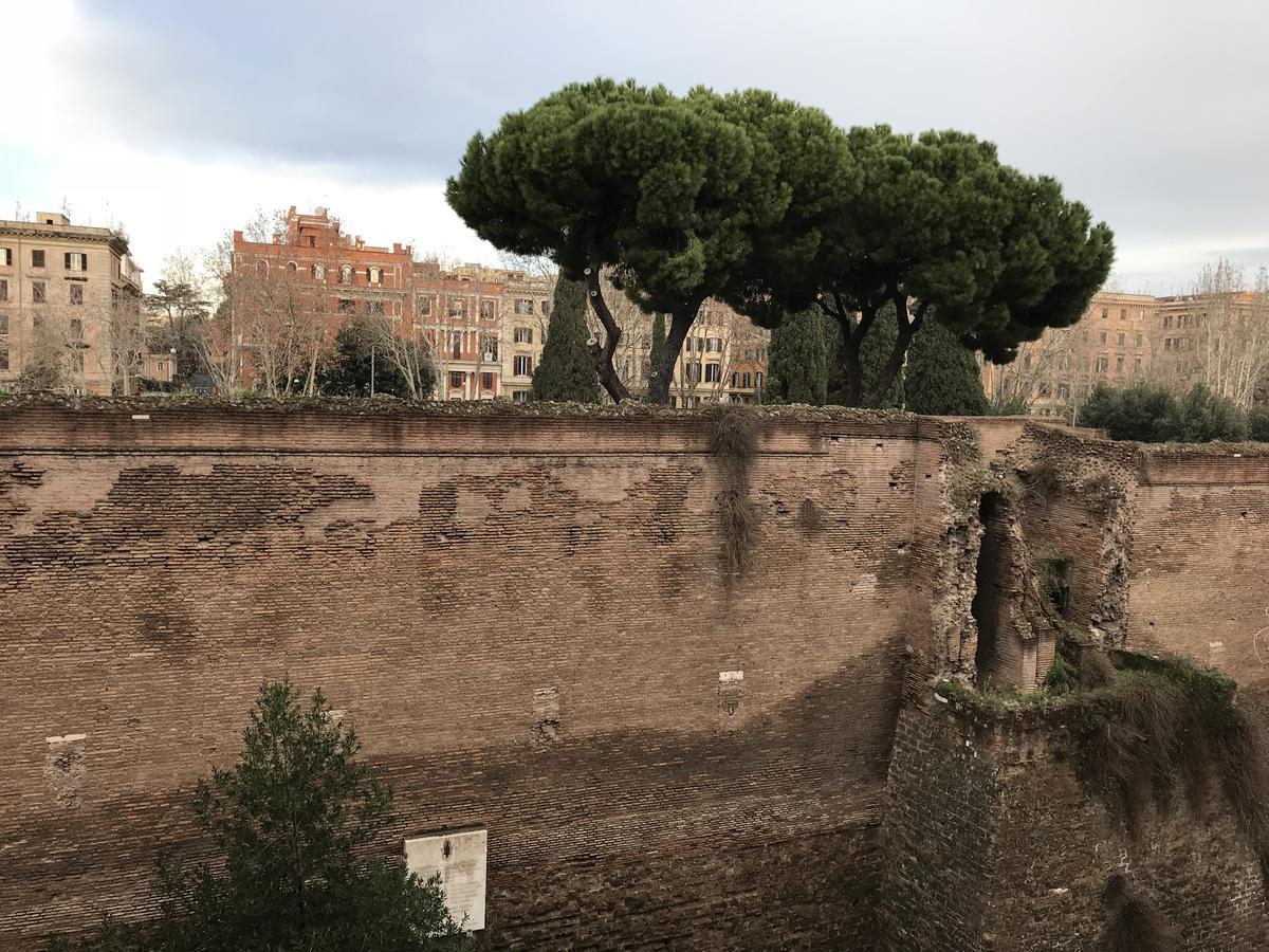 Serventi Longhi Rooms Rome Exterior photo